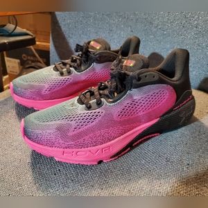 Under Armour HOVR Machina 3 (with Bluetooth) Sz 9 Mens